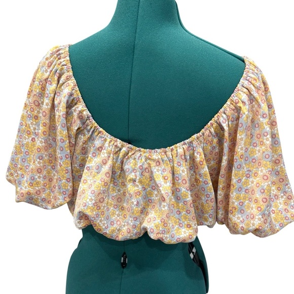 ZARA Printed Satin Effect Puff-Sleeve Off-The-Shoulder Crop Top Women’s Small - Picture 4 of 9